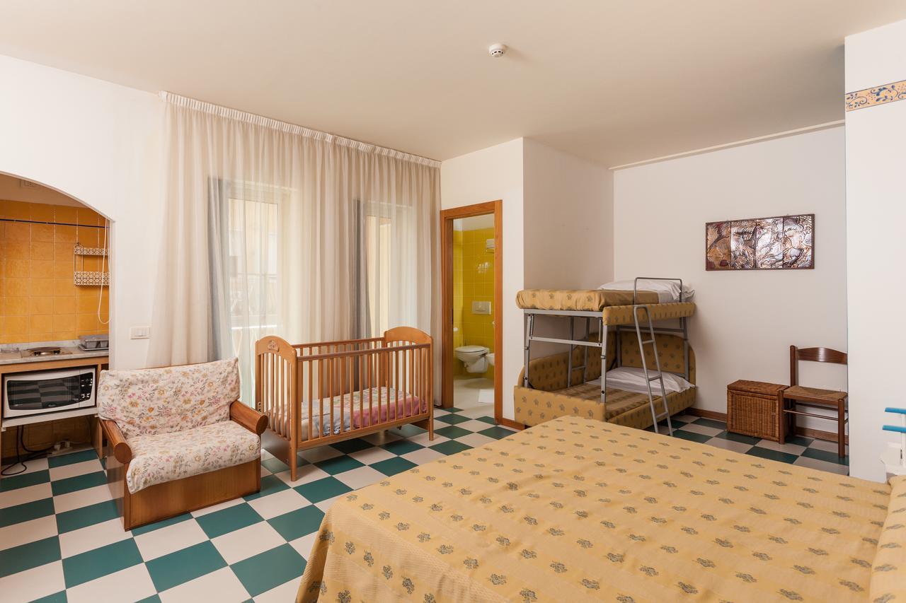 Hotel Resort Marinella Gabicce Mare Εξωτερικό φωτογραφία