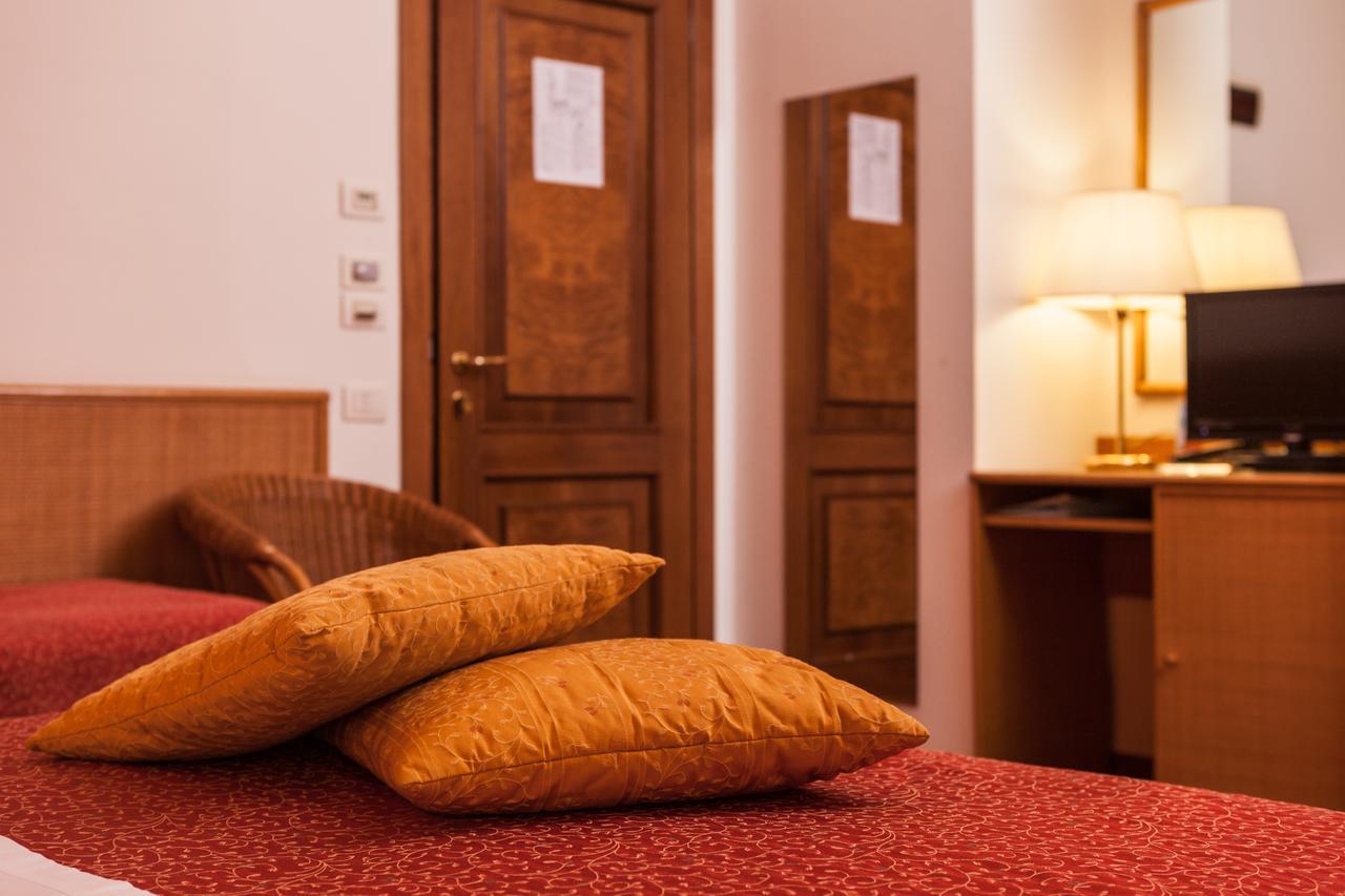Hotel Resort Marinella Gabicce Mare Εξωτερικό φωτογραφία